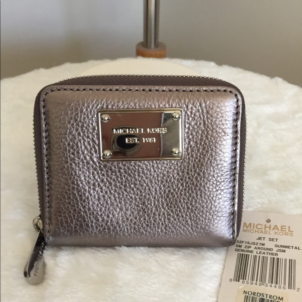 Michael Kors Sm zip around Gunmetal